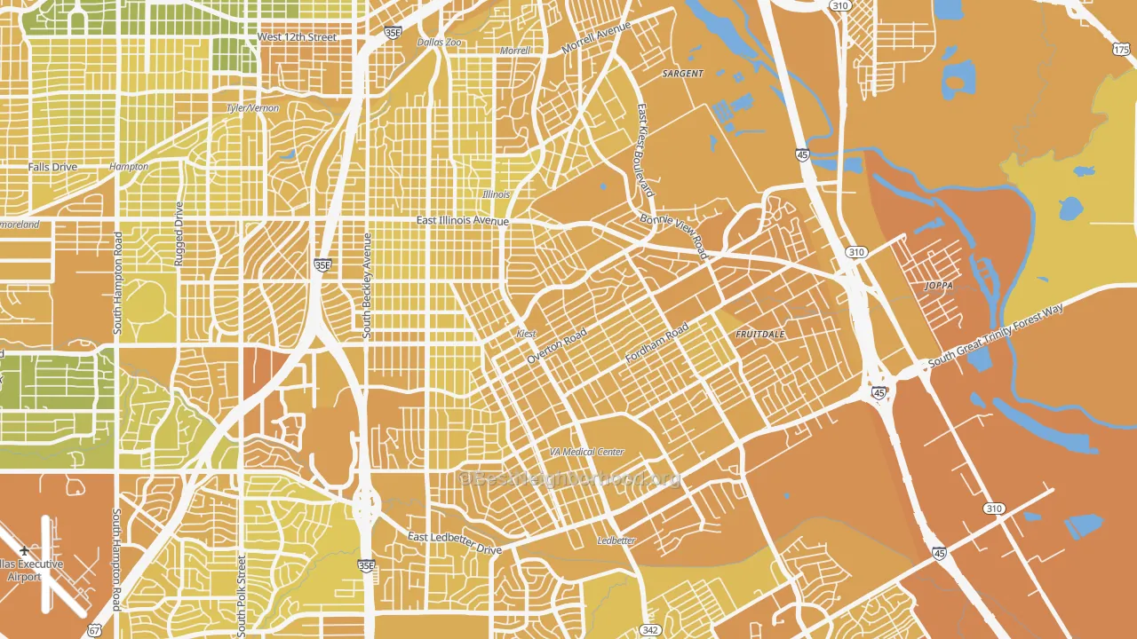 Map of the best neighborhoods in the 75216 area, with better matches in green and worse matches in red
