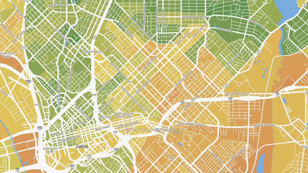Map of the best neighborhoods in the 75246 area, with better matches in green and worse matches in red
