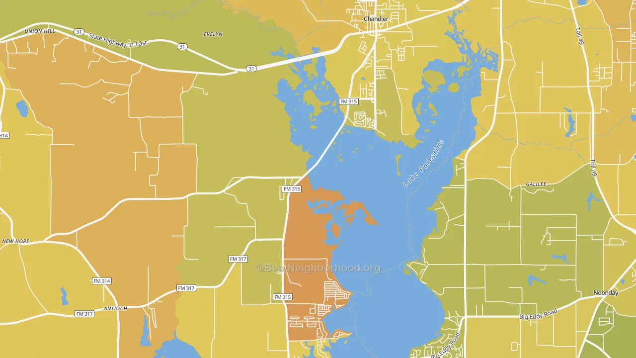 Map of the best neighborhoods in the 75758 area, with better matches in green and worse matches in red