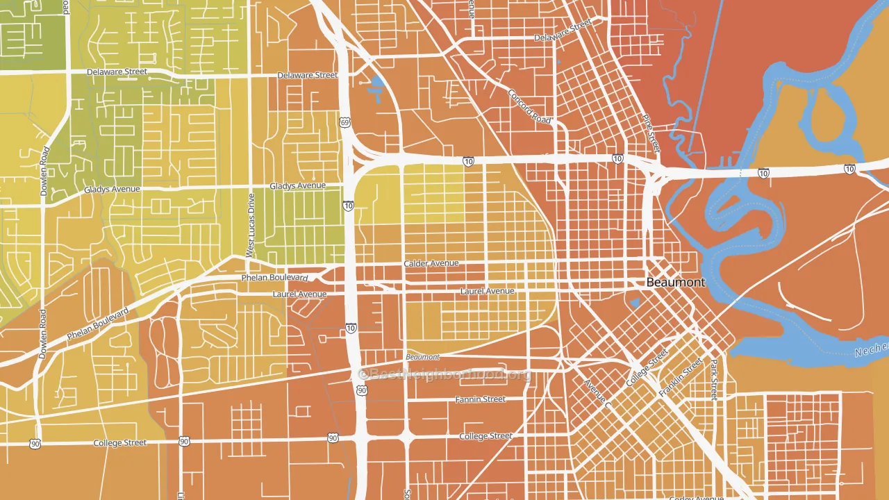 Map of the best neighborhoods in the 77702 area, with better matches in green and worse matches in red