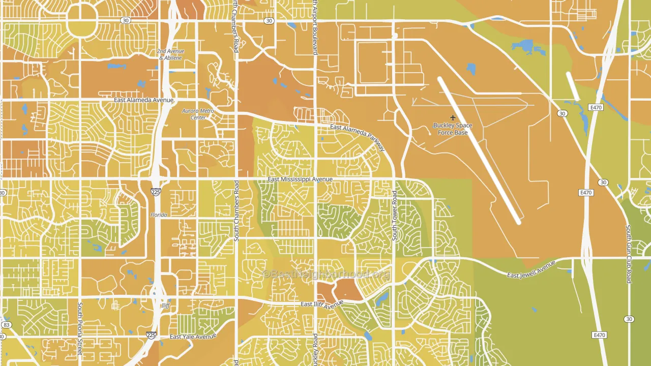 Map of the best neighborhoods in the 80017 area, with better matches in green and worse matches in red