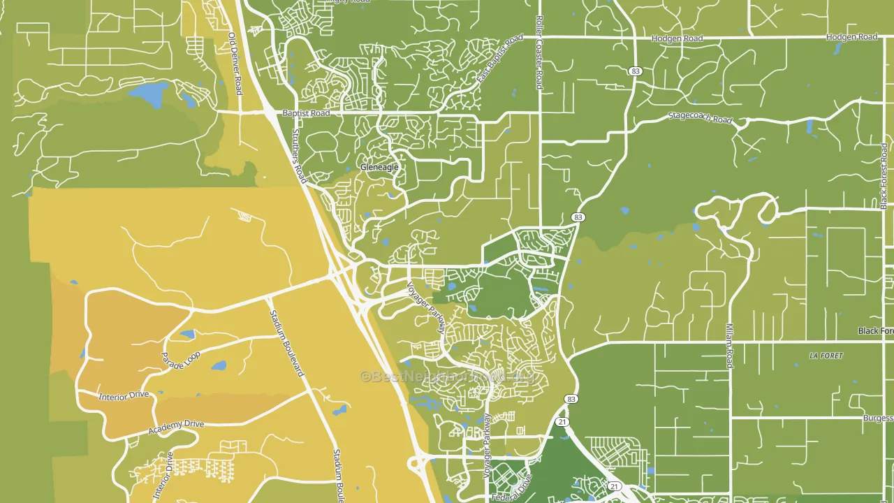 Map of the best neighborhoods in the 80921 area, with better matches in green and worse matches in red