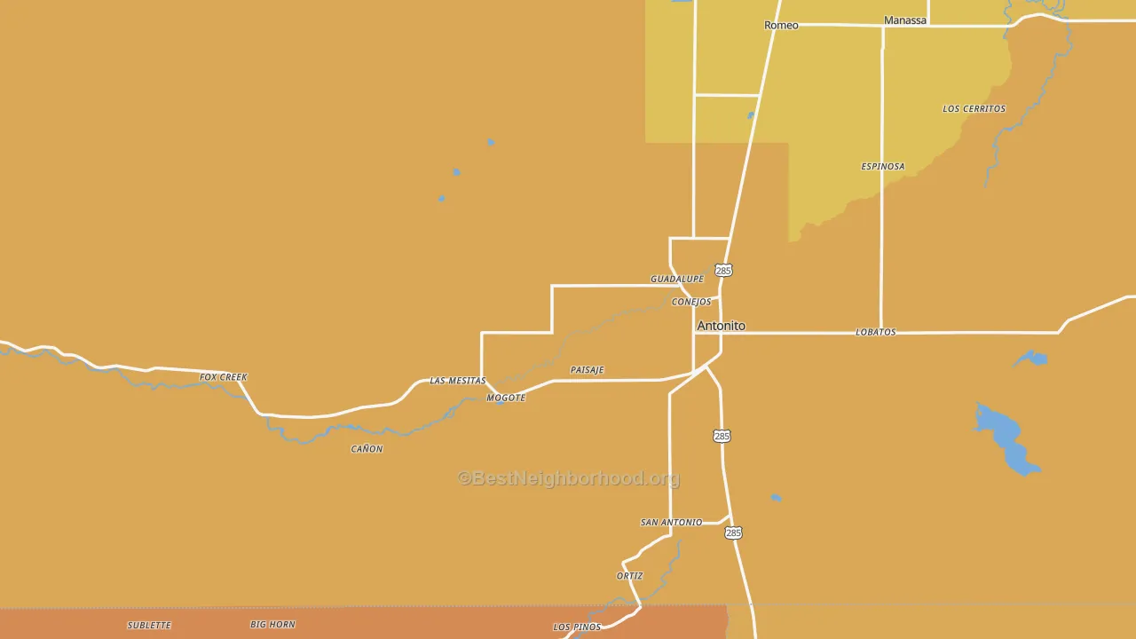 Map of the best neighborhoods in the 81120 area, with better matches in green and worse matches in red