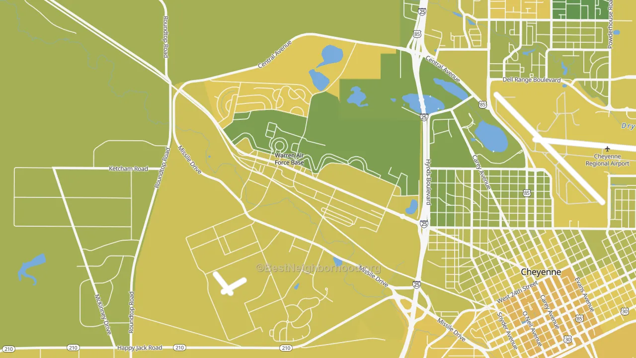 Map of the best neighborhoods in the 82005 area, with better matches in green and worse matches in red
