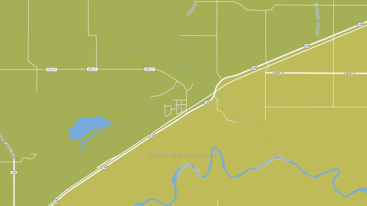 Map of the best neighborhoods in the 82440 area, with better matches in green and worse matches in red