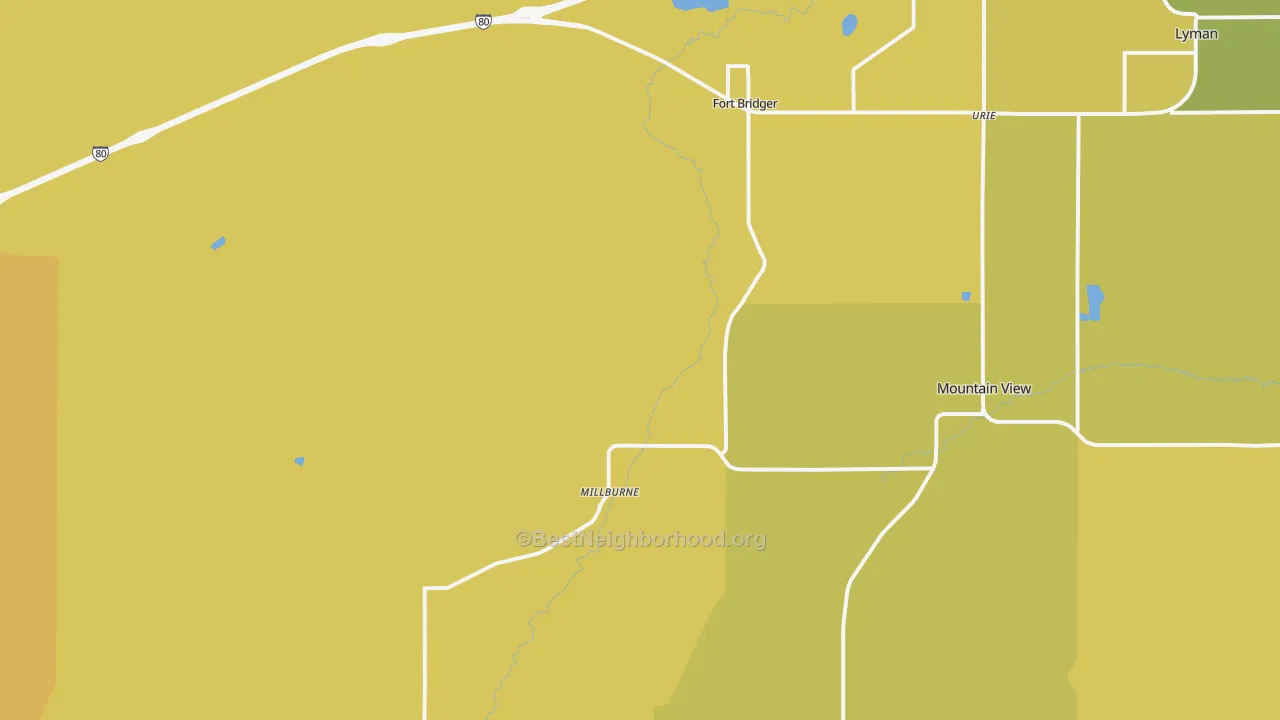 Map of the best neighborhoods in the 82933 area, with better matches in green and worse matches in red