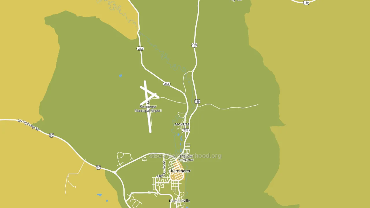 Map of the best neighborhoods in the 83121 area, with better matches in green and worse matches in red