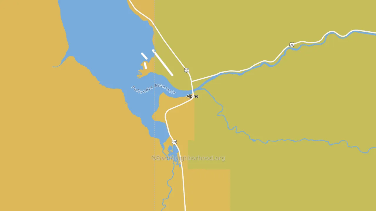 Map of the best neighborhoods in the 83128 area, with better matches in green and worse matches in red
