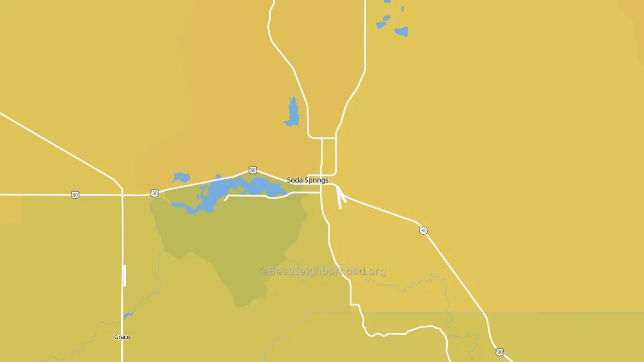 Map of the best neighborhoods in the 83276 area, with better matches in green and worse matches in red