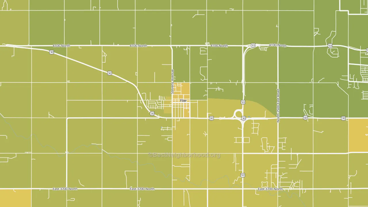 Map of the best neighborhoods in the 83328 area, with better matches in green and worse matches in red