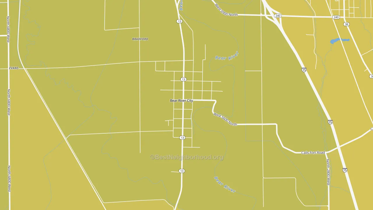 Map of the best neighborhoods in the 84301 area, with better matches in green and worse matches in red
