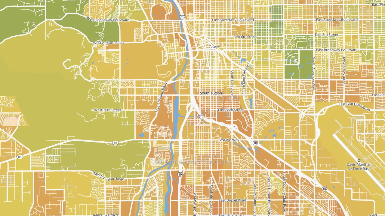 Map of the best neighborhoods in the 85713 area, with better matches in green and worse matches in red