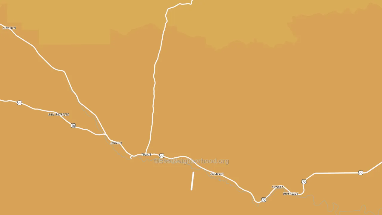 Map of the best neighborhoods in the 88351 area, with better matches in green and worse matches in red