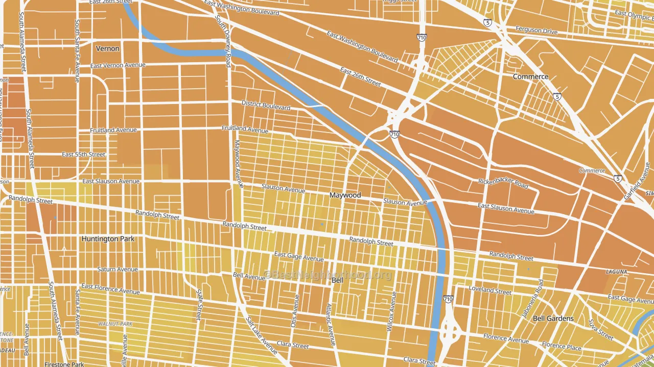 Map of the best neighborhoods in the 90270 area, with better matches in green and worse matches in red
