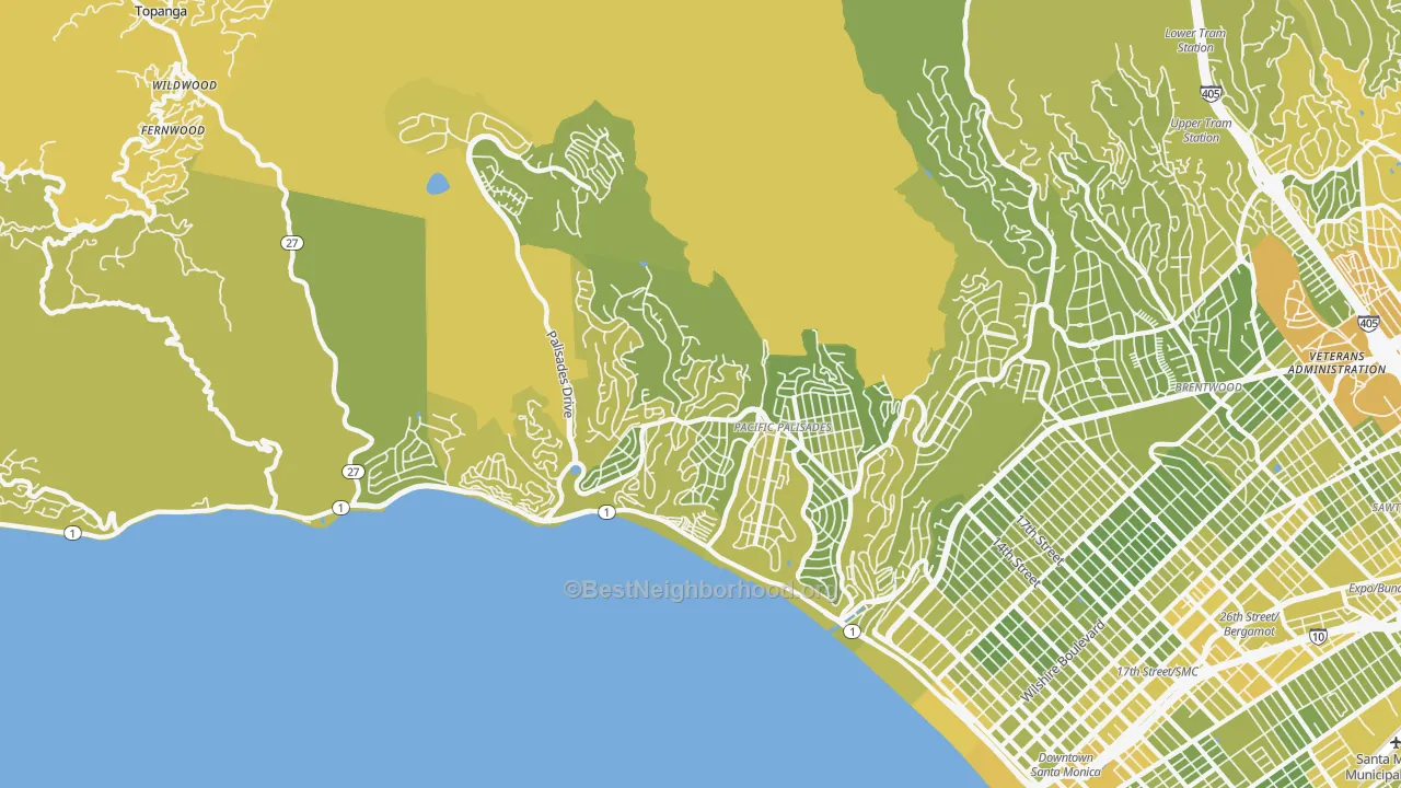 Map of the best neighborhoods in the 90272 area, with better matches in green and worse matches in red