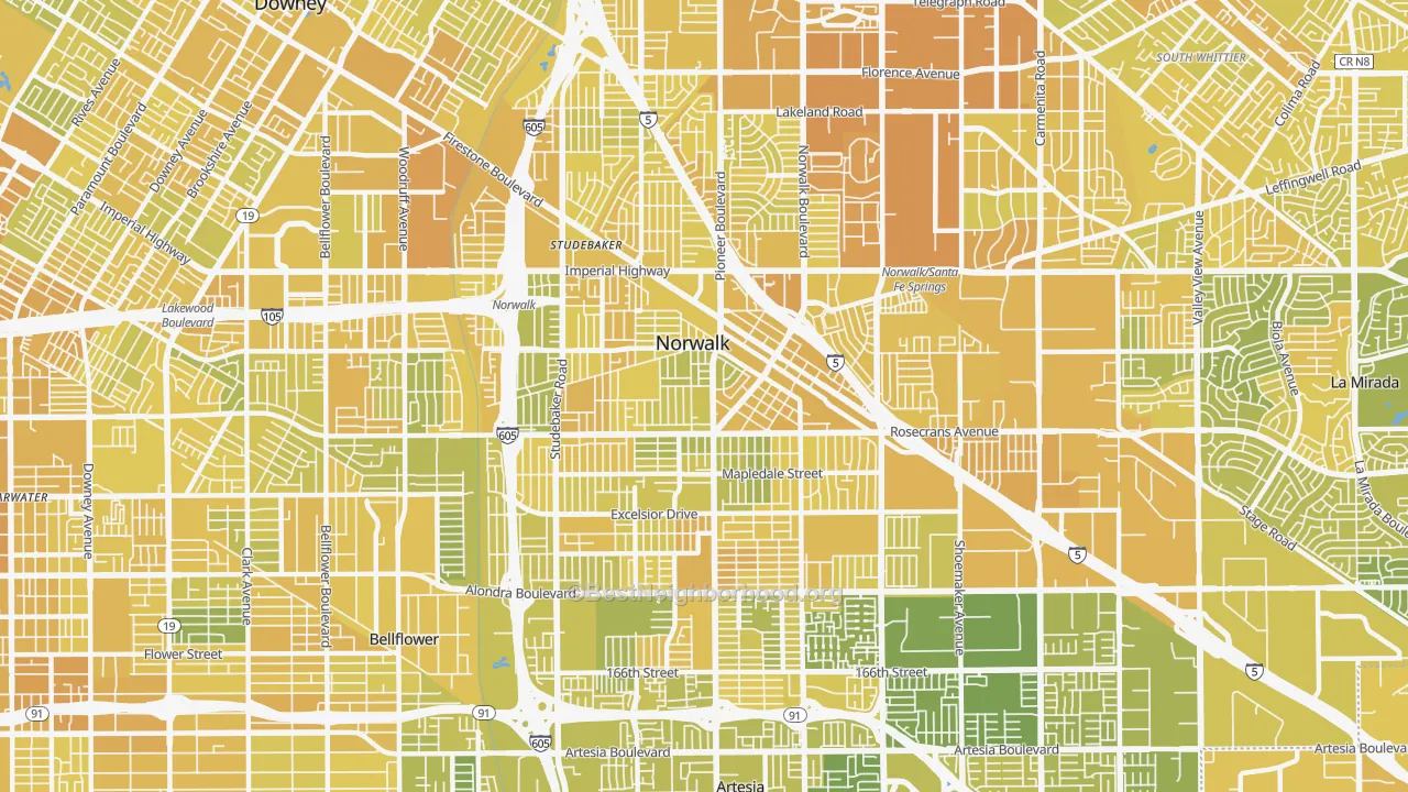 Map of the best neighborhoods in the 90650 area, with better matches in green and worse matches in red