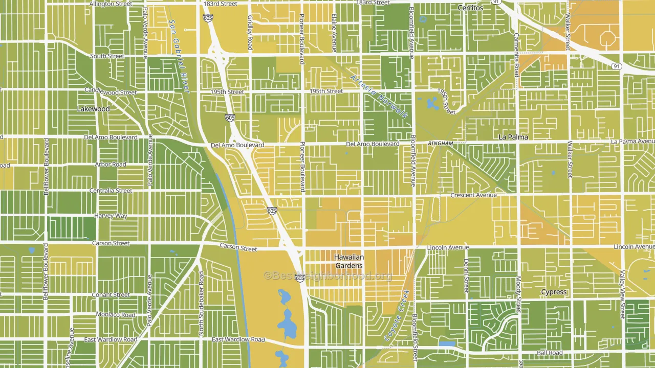 Map of the best neighborhoods in the 90715 area, with better matches in green and worse matches in red