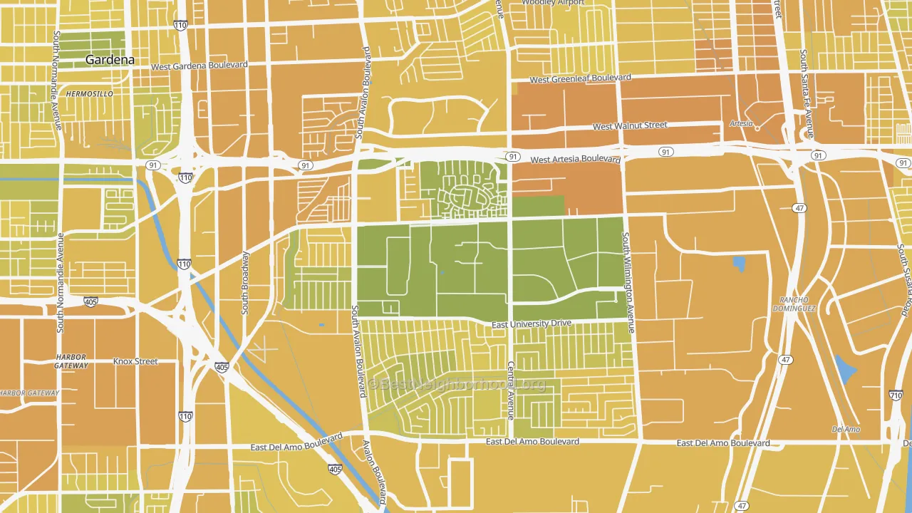 Map of the best neighborhoods in the 90747 area, with better matches in green and worse matches in red