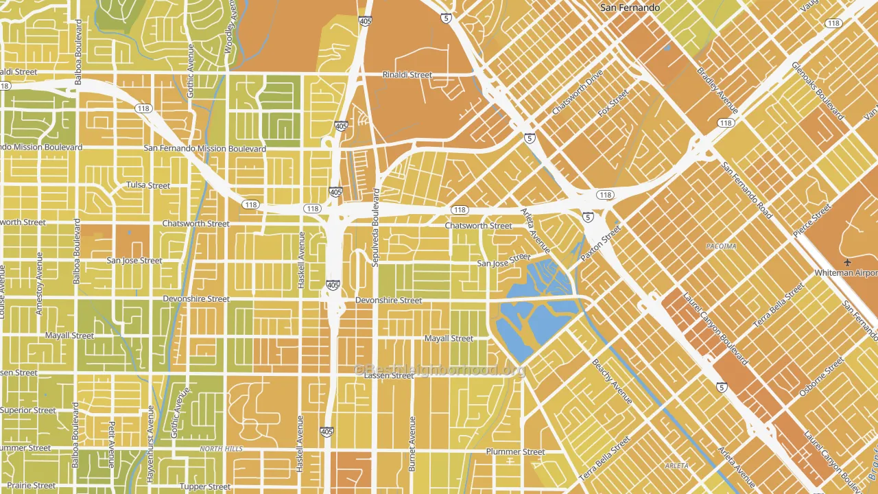 Map of the best neighborhoods in the 91345 area, with better matches in green and worse matches in red