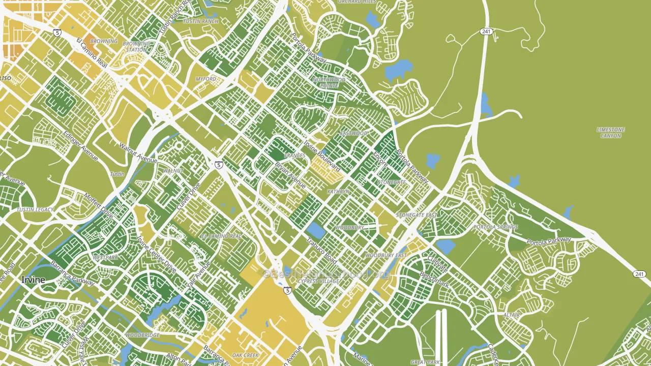 Map of the best neighborhoods in the 92620 area, with better matches in green and worse matches in red