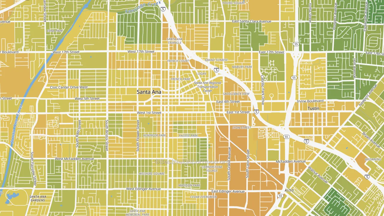 Map of the best neighborhoods in the 92701 area, with better matches in green and worse matches in red