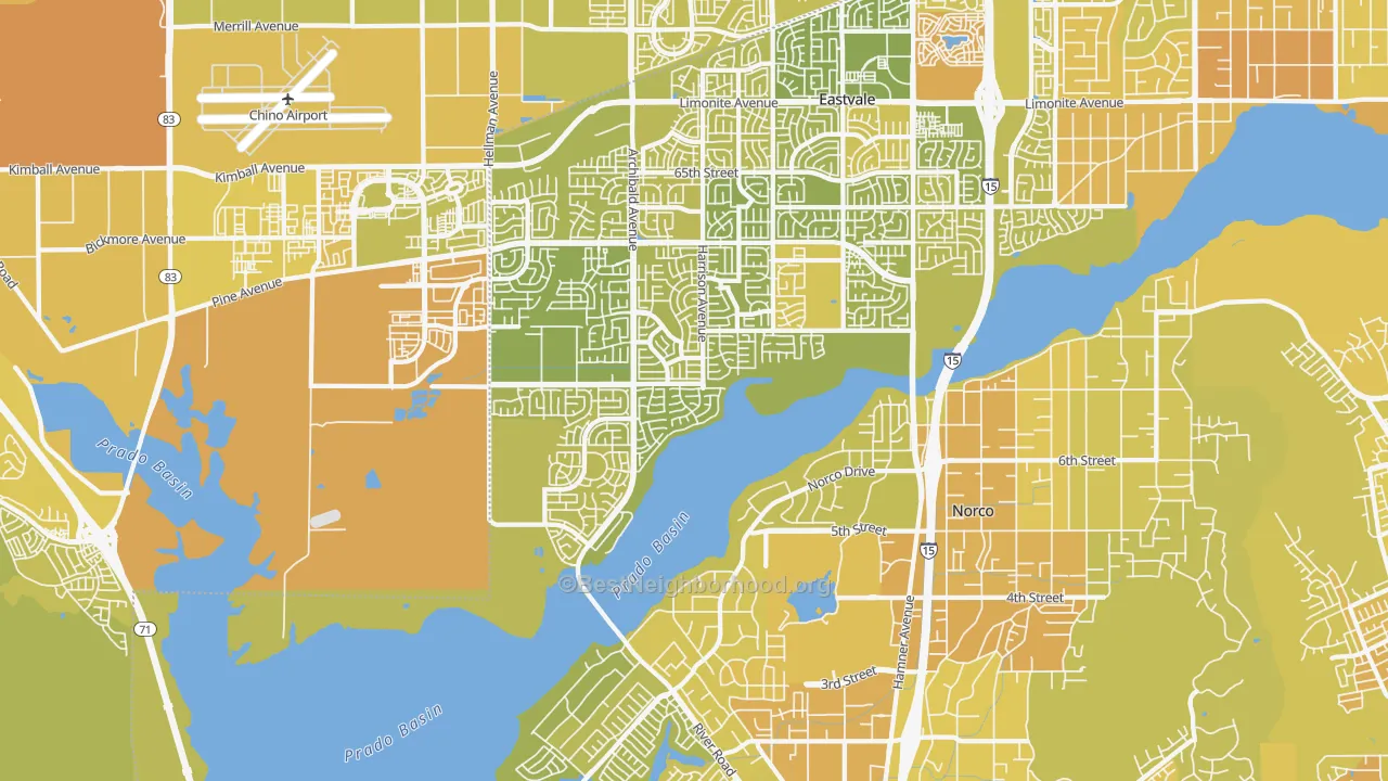 Map of the best neighborhoods in the 92880 area, with better matches in green and worse matches in red