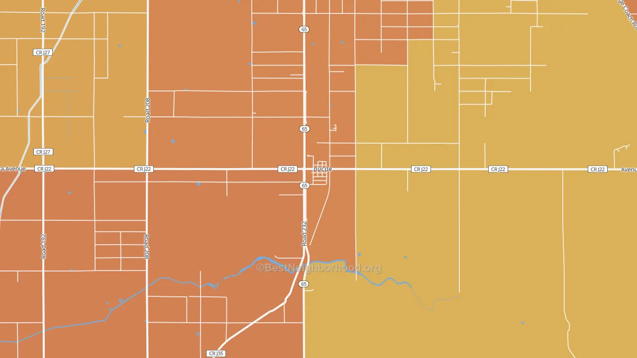 Map of the best neighborhoods in the 93218 area, with better matches in green and worse matches in red