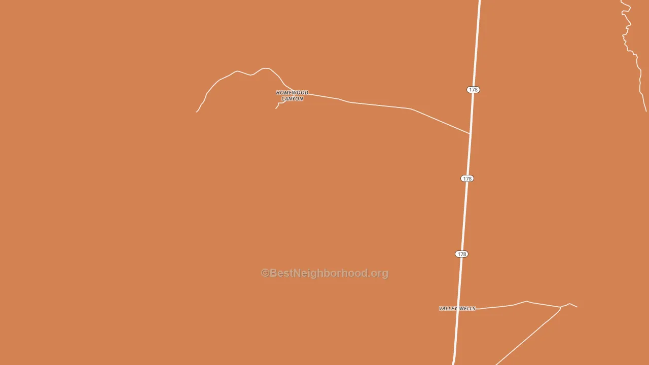 Map of the best neighborhoods in the 93592 area, with better matches in green and worse matches in red