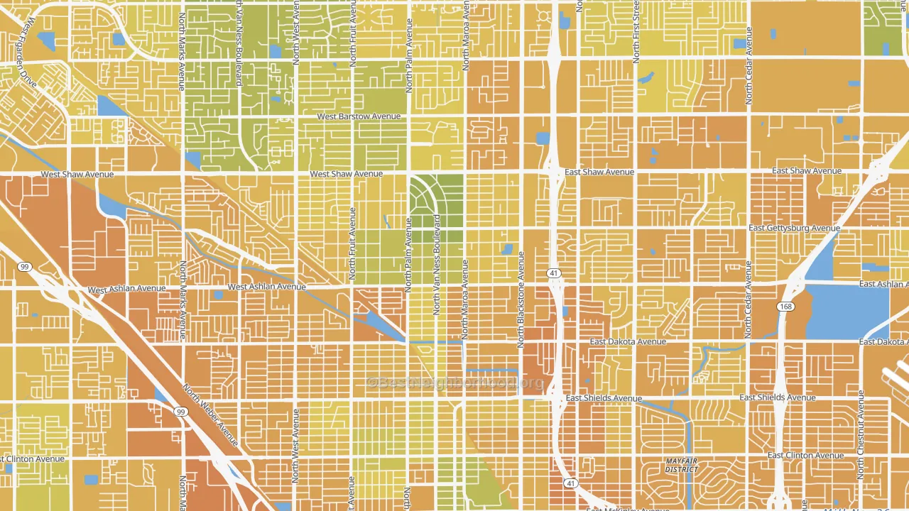Map of the best neighborhoods in the 93704 area, with better matches in green and worse matches in red
