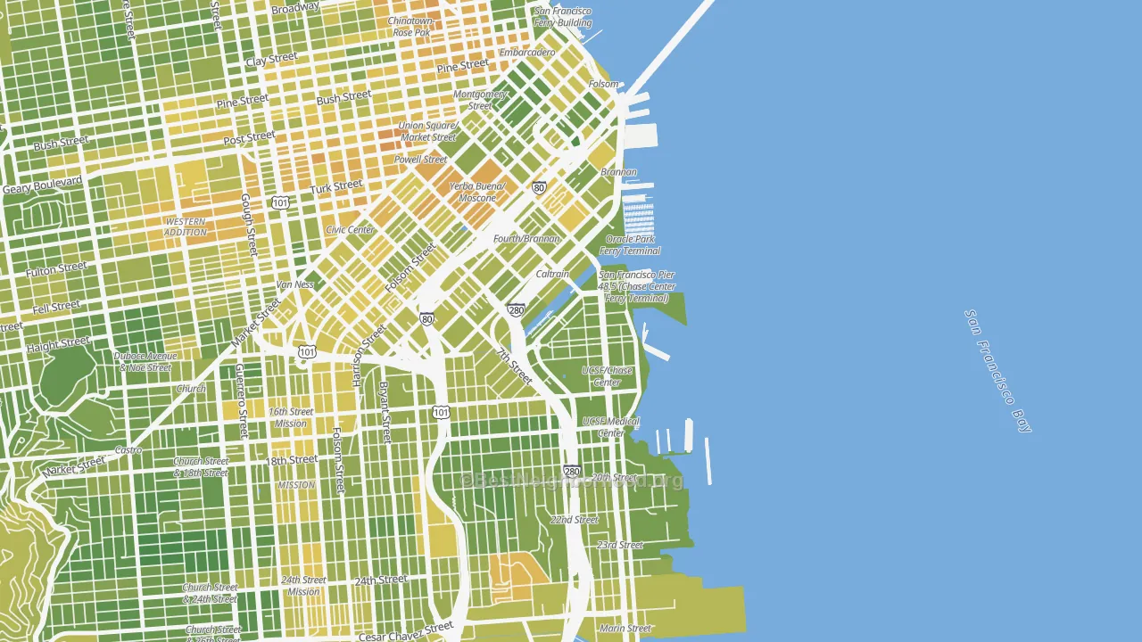 Map of the best neighborhoods in the 94158 area, with better matches in green and worse matches in red