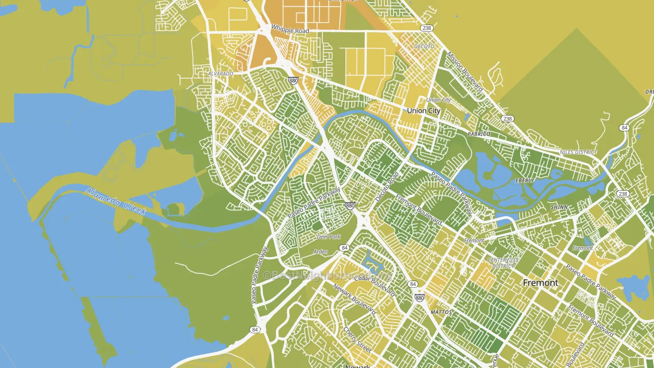 Map of the best neighborhoods in the 94555 area, with better matches in green and worse matches in red