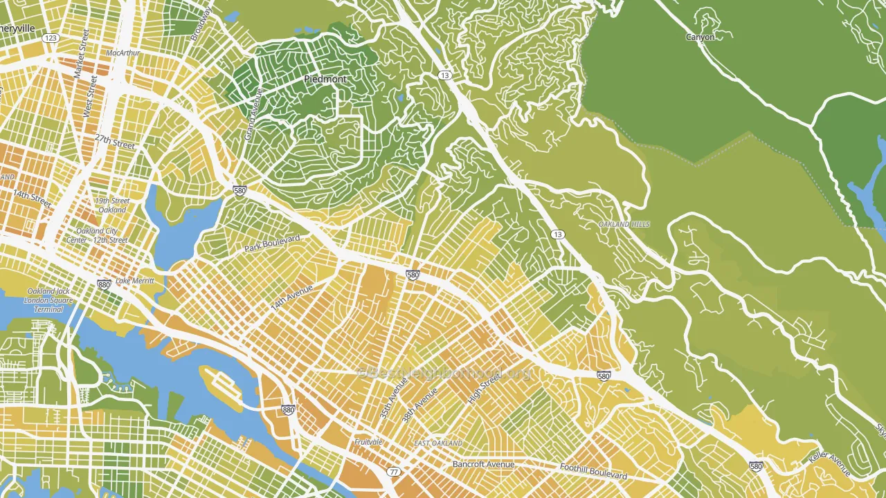 Map of the best neighborhoods in the 94602 area, with better matches in green and worse matches in red