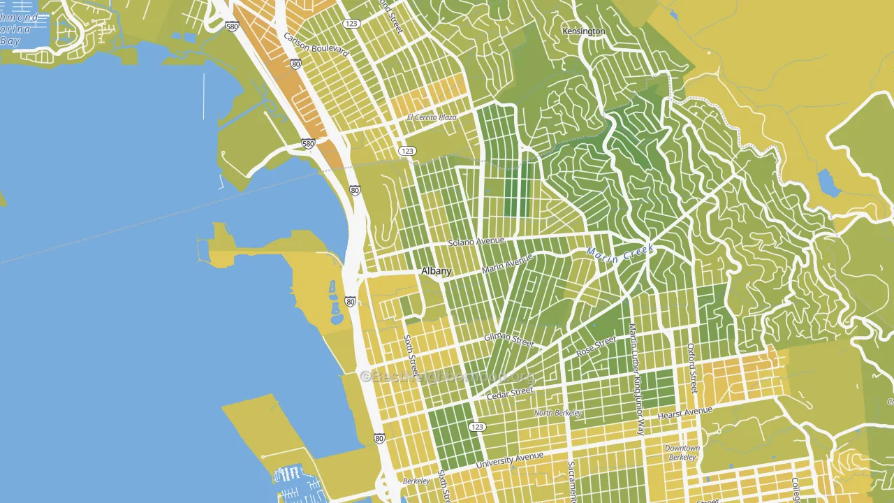 Map of the best neighborhoods in the 94706 area, with better matches in green and worse matches in red