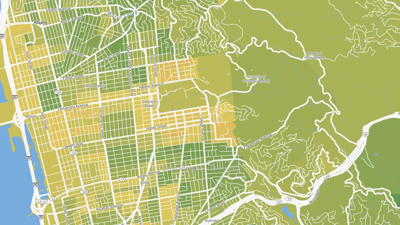 Map of the best neighborhoods in the 94720 area, with better matches in green and worse matches in red