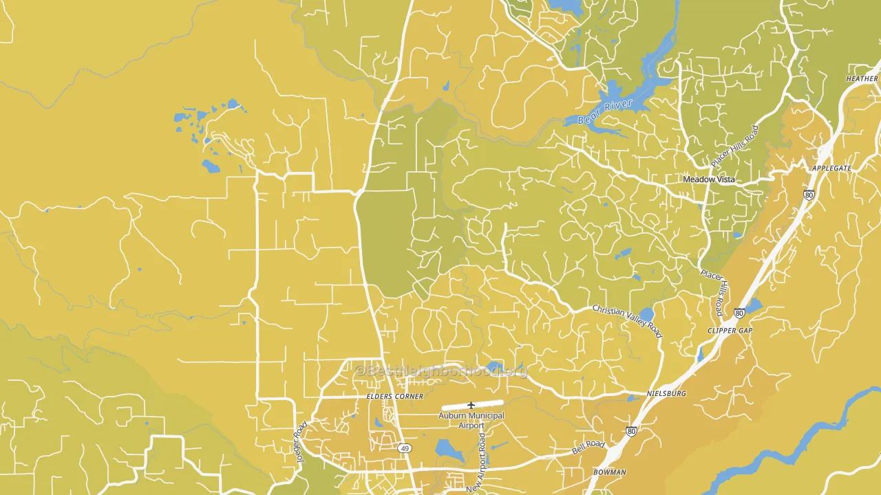 Map of the best neighborhoods in the 95602 area, with better matches in green and worse matches in red