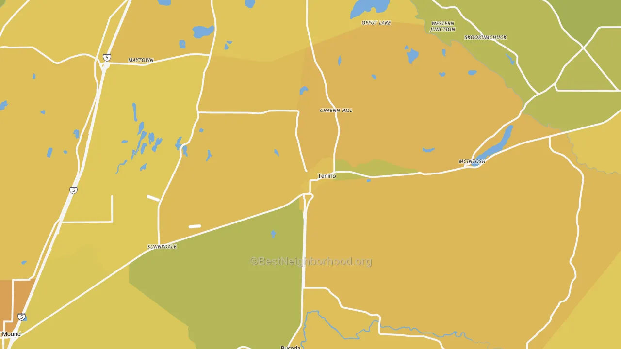 Map of the best neighborhoods in the 98589 area, with better matches in green and worse matches in red