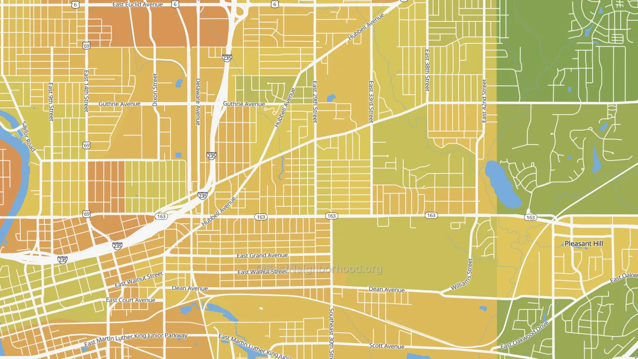 Map of the best neighborhoods in the Accent, Des Moines area, with better matches in green and worse matches in red