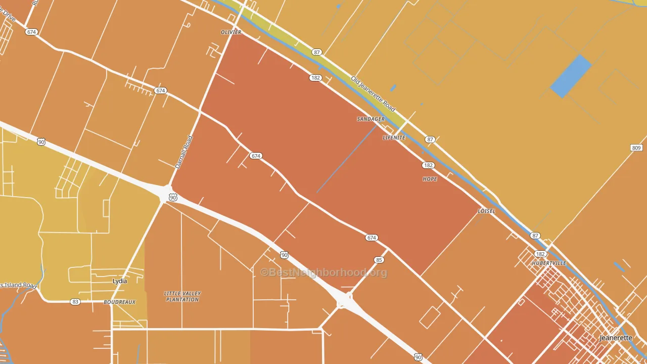 Map of the best neighborhoods in the Albania area, with better matches in green and worse matches in red