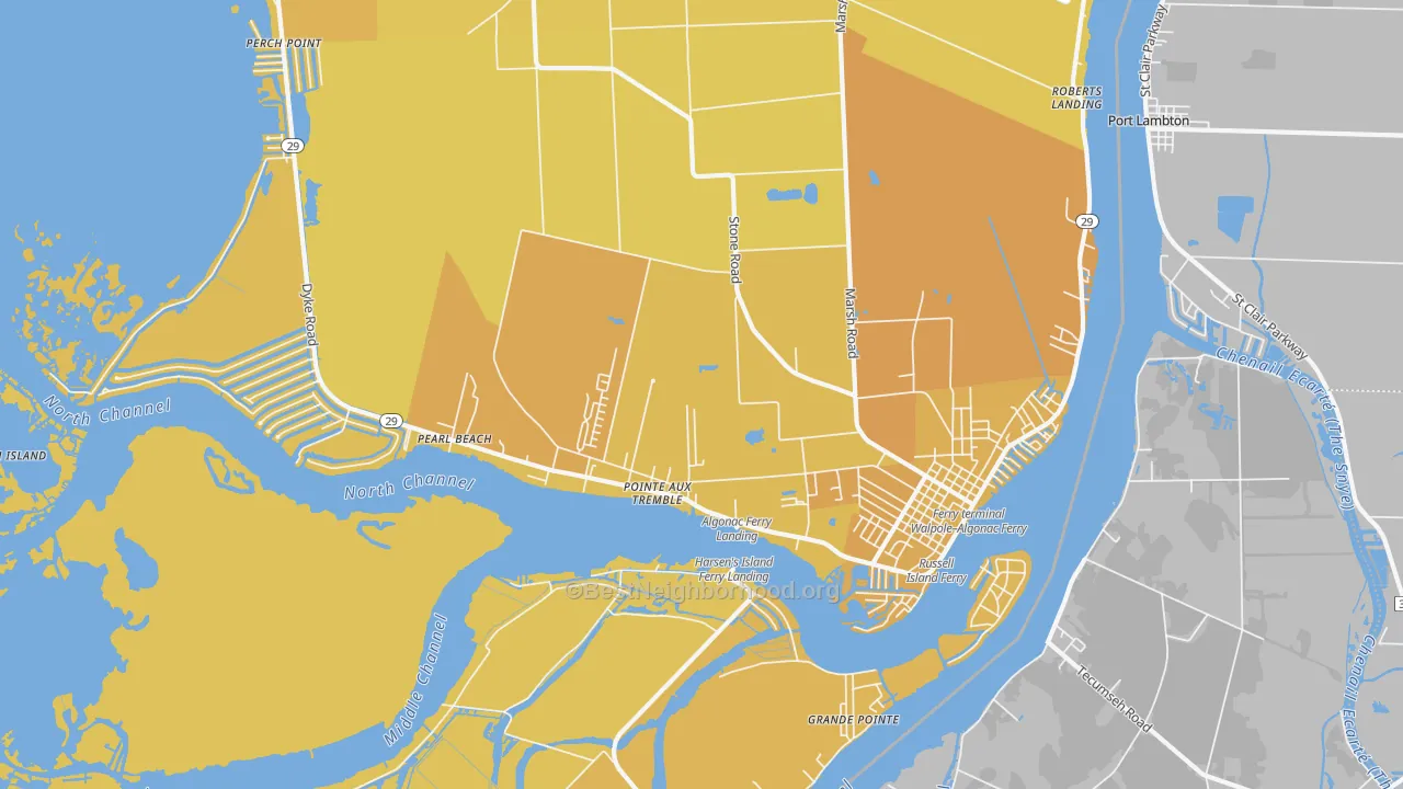 Map of the best neighborhoods in the Algonac area, with better matches in green and worse matches in red