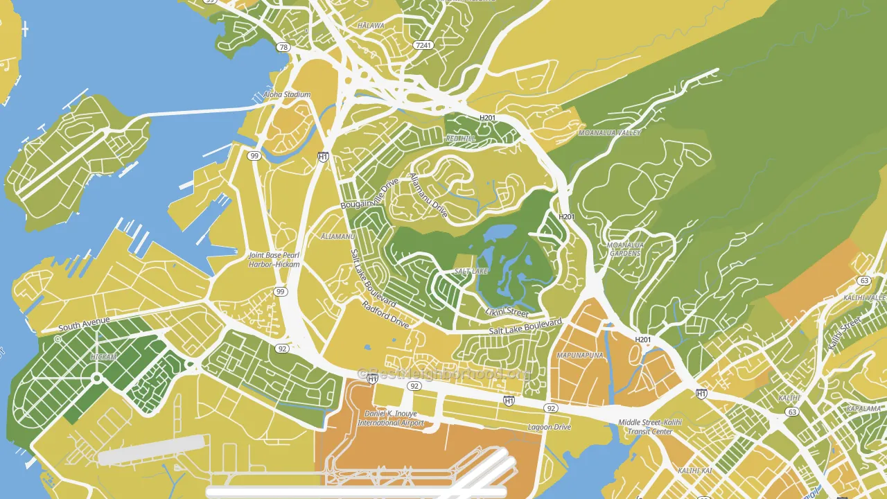 Map of the best neighborhoods in the Aliamanu, Honolulu area, with better matches in green and worse matches in red