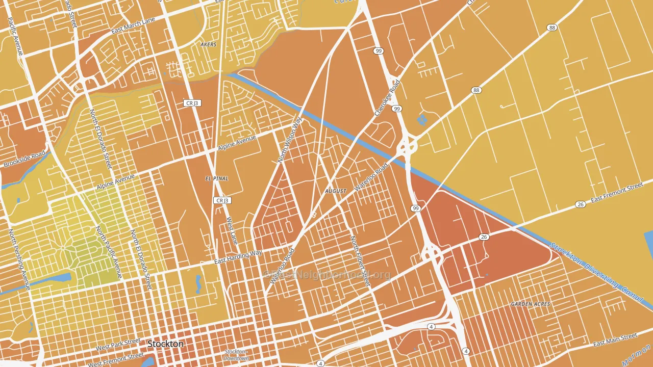 Map of the best neighborhoods in the August area, with better matches in green and worse matches in red