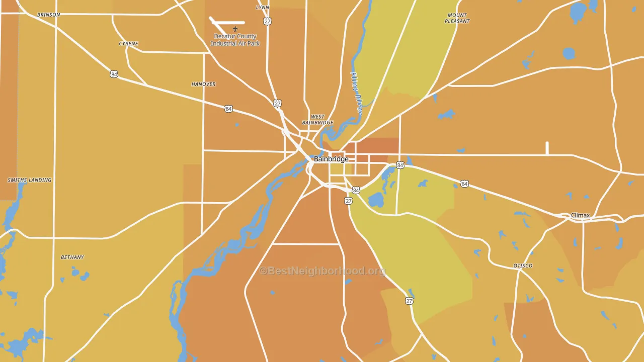 Map of the best neighborhoods in the Bainbridge area, with better matches in green and worse matches in red