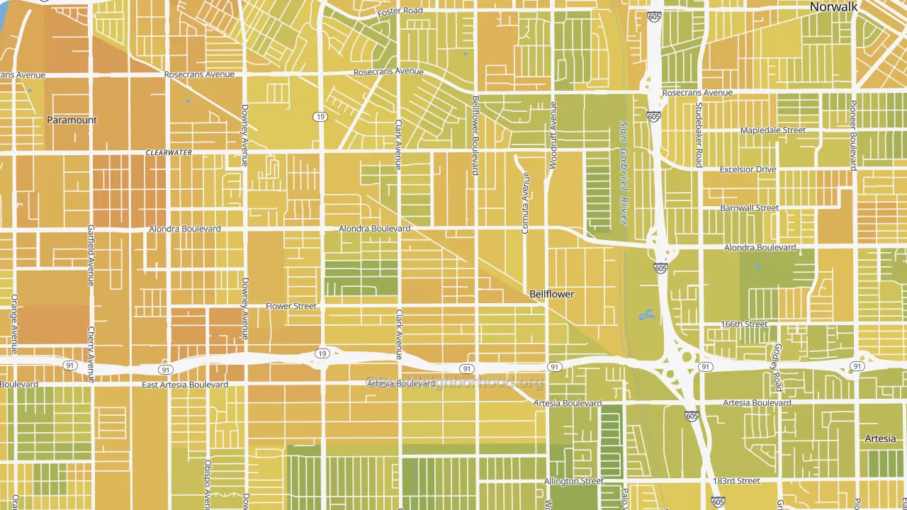 Map of the best neighborhoods in the Bellflower area, with better matches in green and worse matches in red