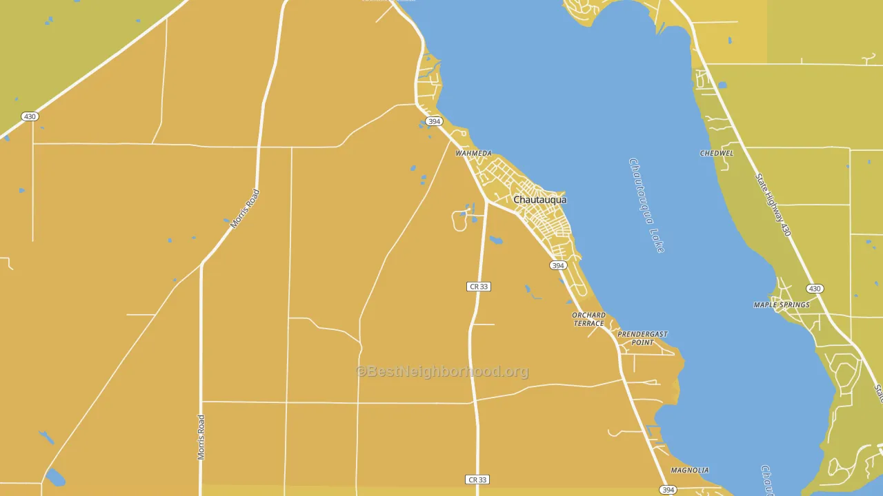 Map of the best neighborhoods in the Chautauqua area, with better matches in green and worse matches in red