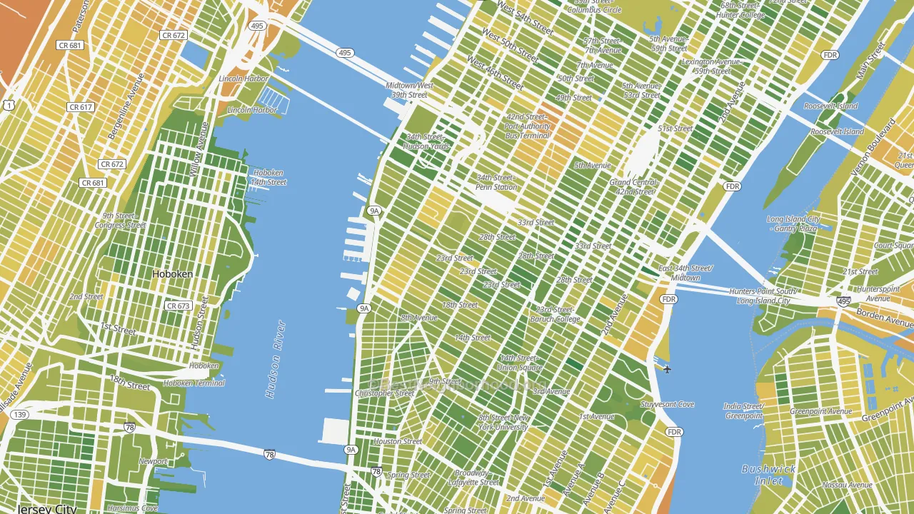 Map of the best neighborhoods in the Chelsea, Manhattan area, with better matches in green and worse matches in red