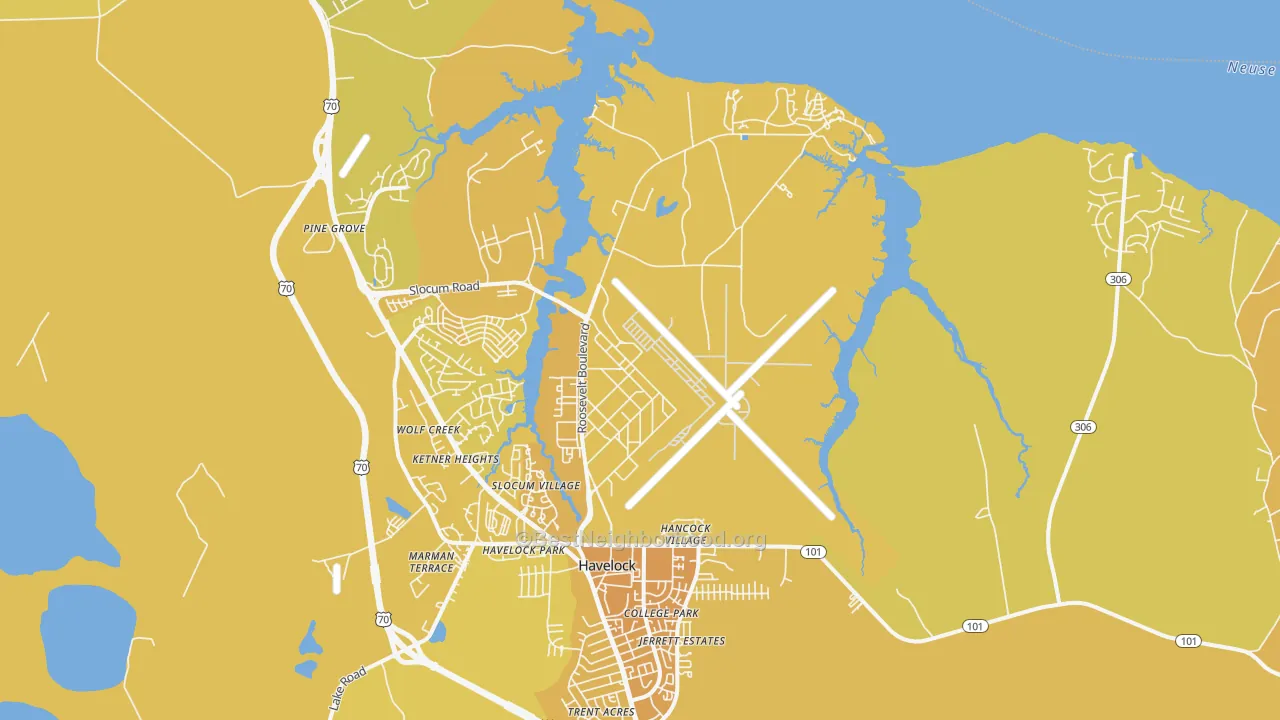 Map of the best neighborhoods in the Cherry Point area, with better matches in green and worse matches in red