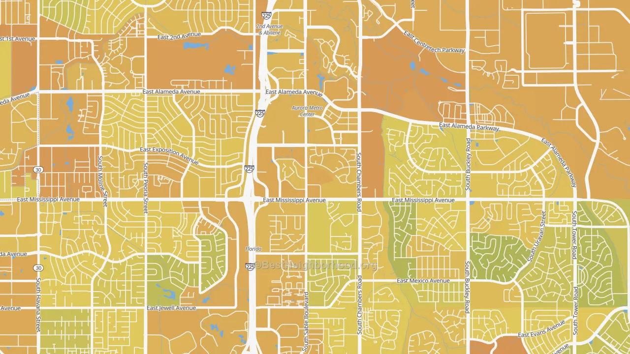 Map of the best neighborhoods in the City Center, Aurora area, with better matches in green and worse matches in red