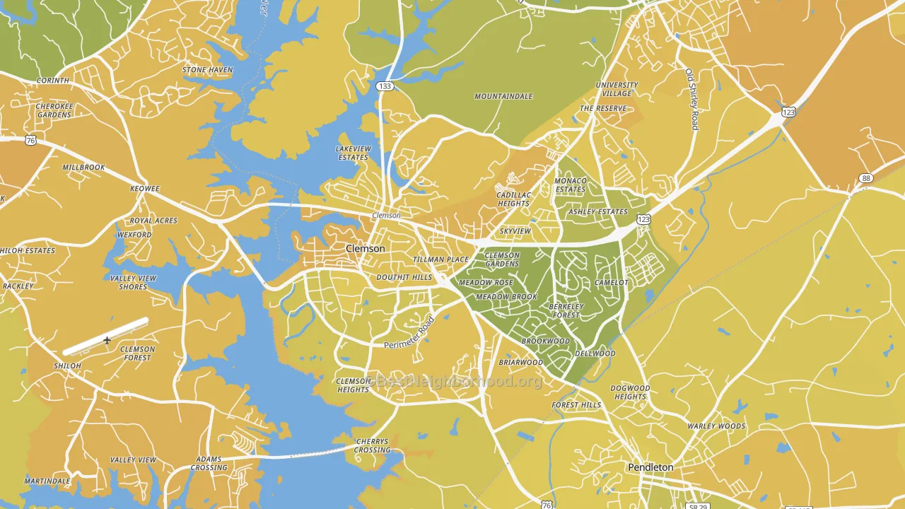 Map of the best neighborhoods in the Clemson area, with better matches in green and worse matches in red