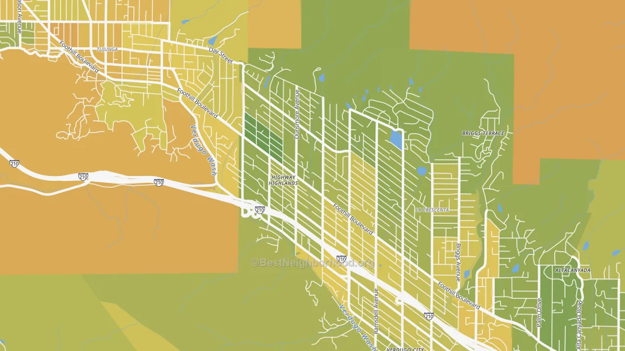 Map of the best neighborhoods in the Crescenta Highlands, La Crescenta area, with better matches in green and worse matches in red