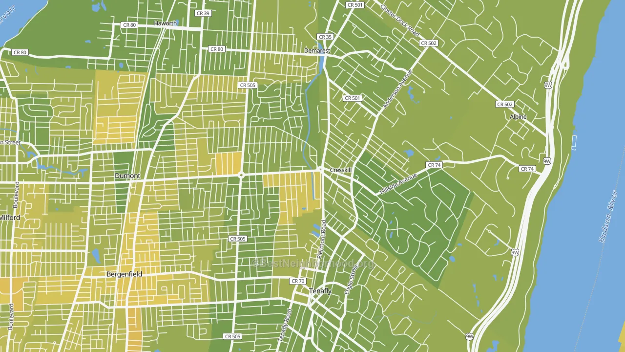 Map of the best neighborhoods in the Cresskill area, with better matches in green and worse matches in red